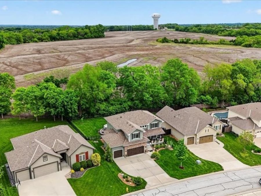 Property Image 61