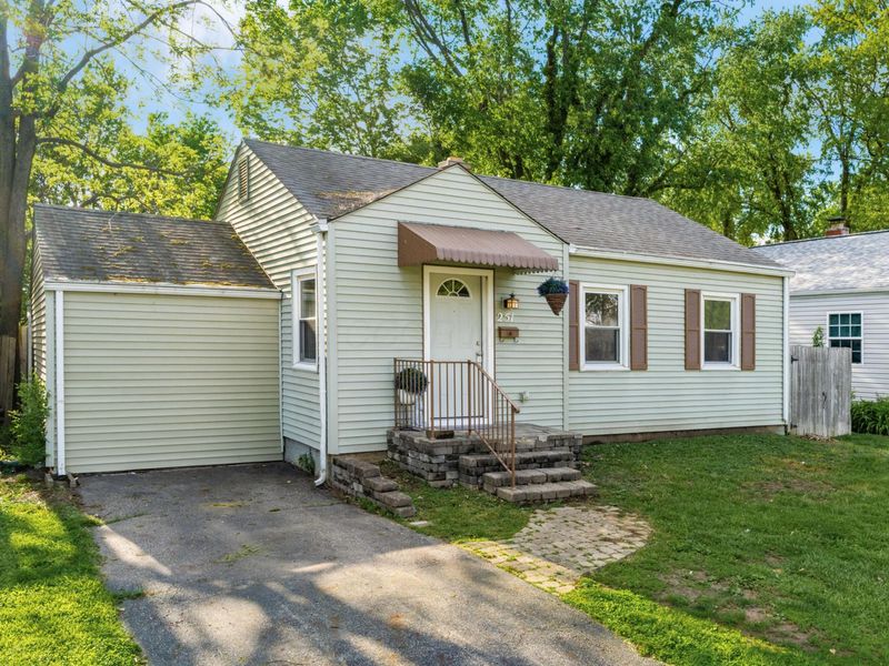 251 Edgevale Road, Columbus, OH 43209 Photo 2