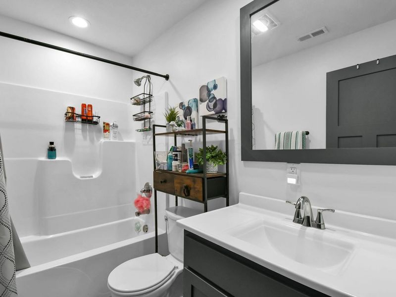 358 Davidson Street , Mansfield, OH 44907 Photo 18