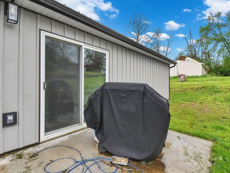 358 Davidson Street , Mansfield, OH 44907 Photo 20