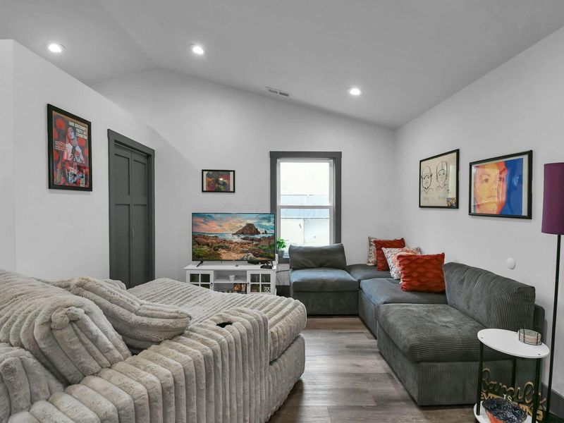 358 Davidson Street , Mansfield, OH 44907 Photo 6