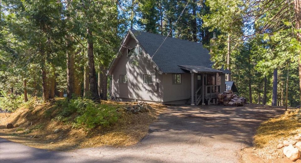 875 Shoshone Dr, Arnold, CA 95223 Photo