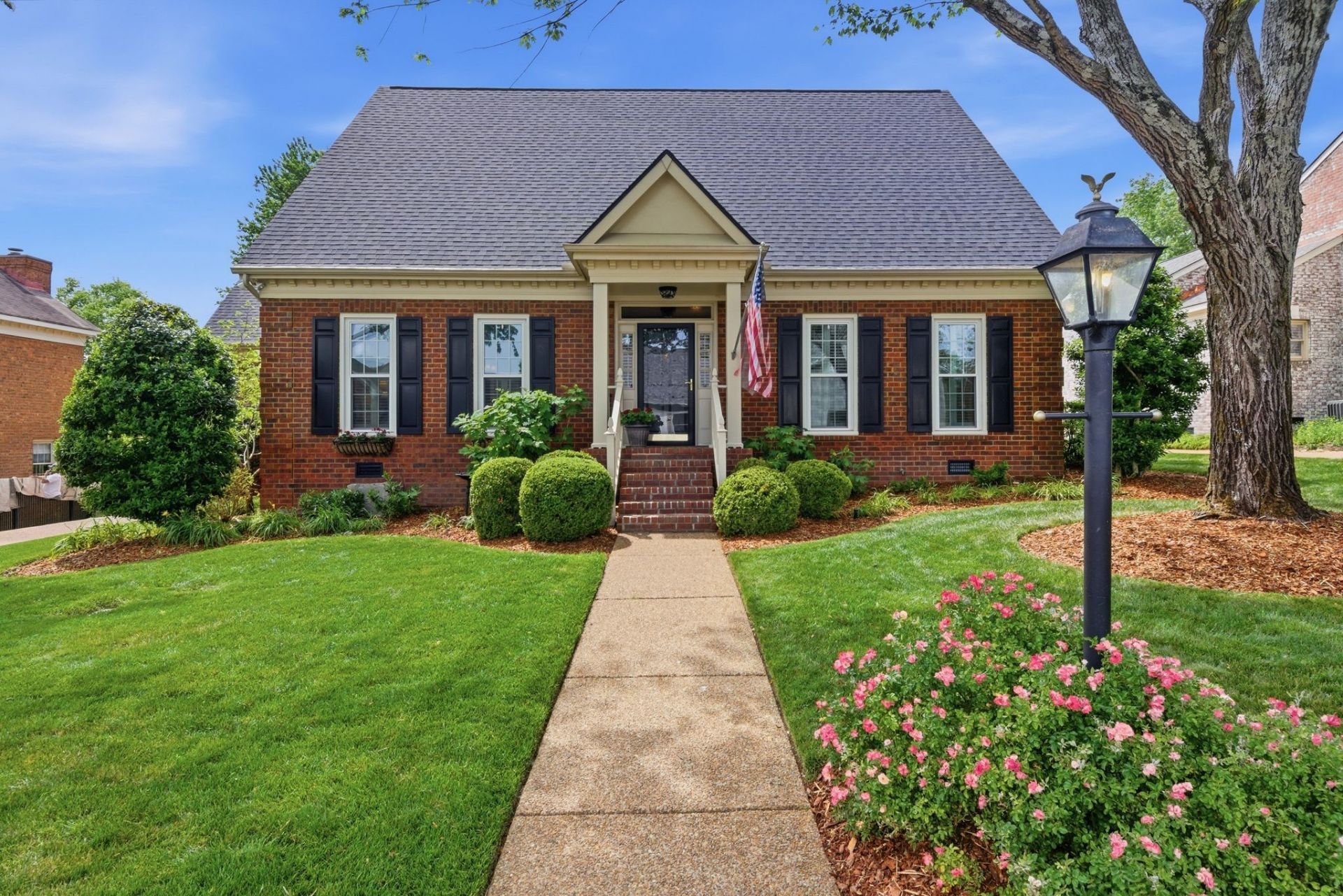 1413 Hampshire Pl, Nashville, TN 37221 Main Photo