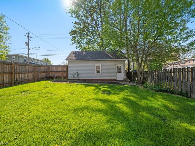 4410 W 61st Street , Cleveland, OH 44144 Photo 23