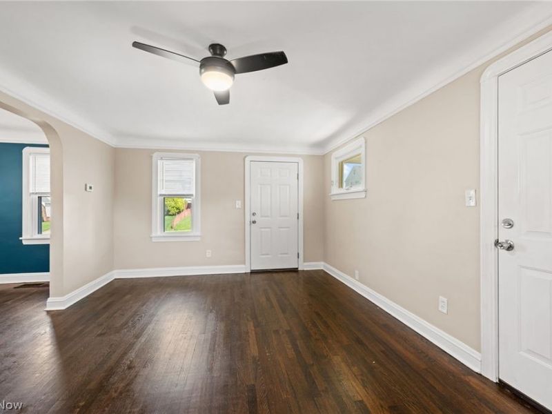 4410 W 61st Street , Cleveland, OH 44144 Photo 5