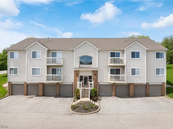 1435 Buckingham Gate D Boulevard , Cuyahoga Falls, OH 44221