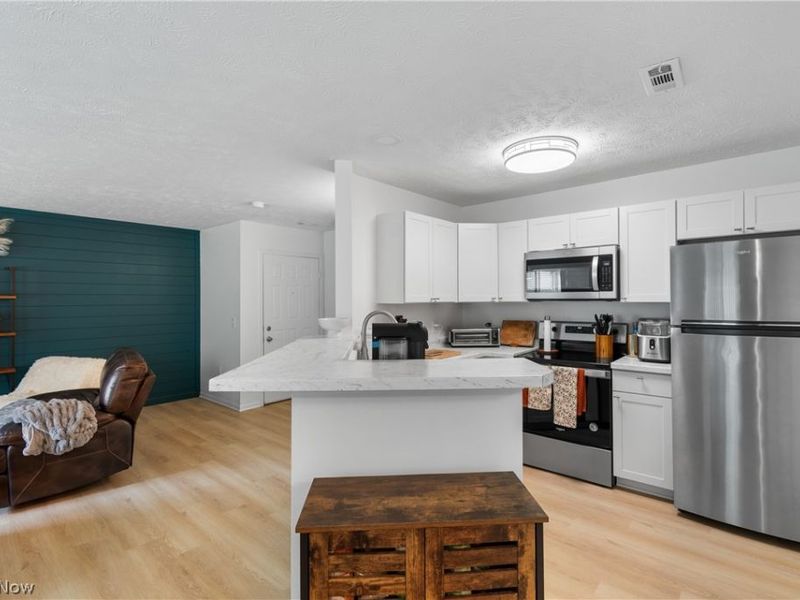 1435 Buckingham Gate D Boulevard , Cuyahoga Falls, OH 44221 Photo 14