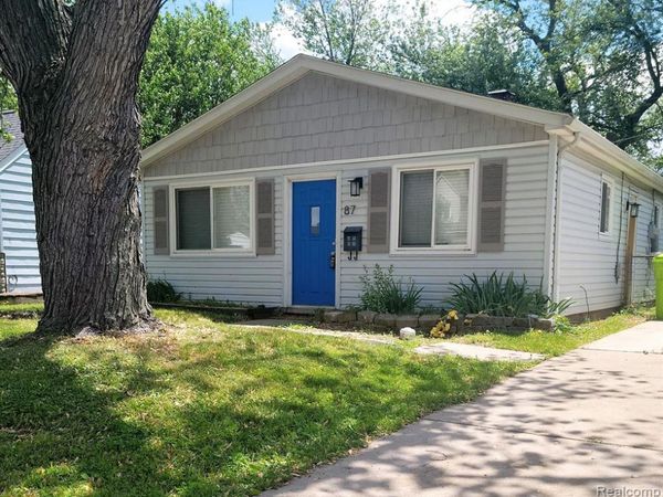 87 W Barrett Avenue , Madison Heights, MI 48071