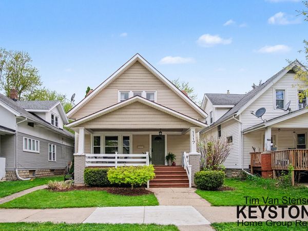 1117 Powers Avenue NW, Grand Rapids, MI 49504