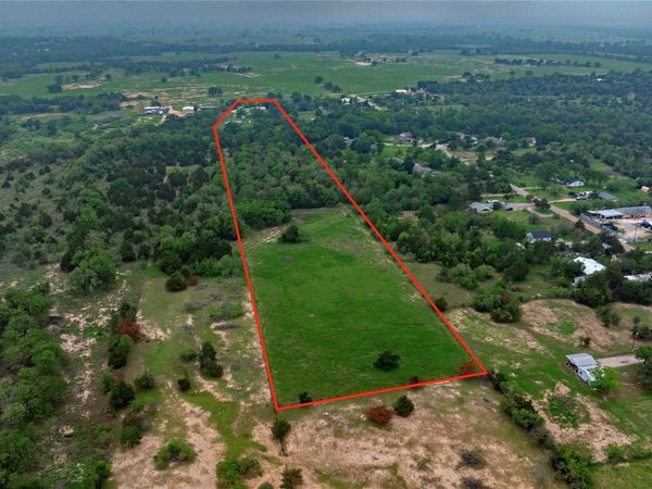 986 Shiloh RD , Bastrop, TX 78602