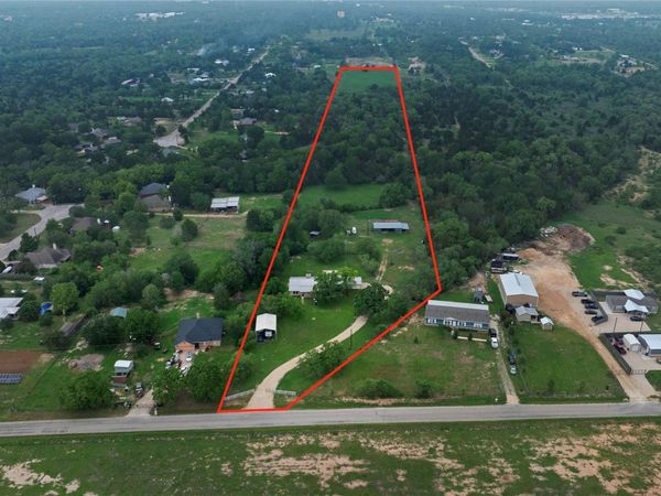 986 Shiloh RD , Bastrop, TX 78602