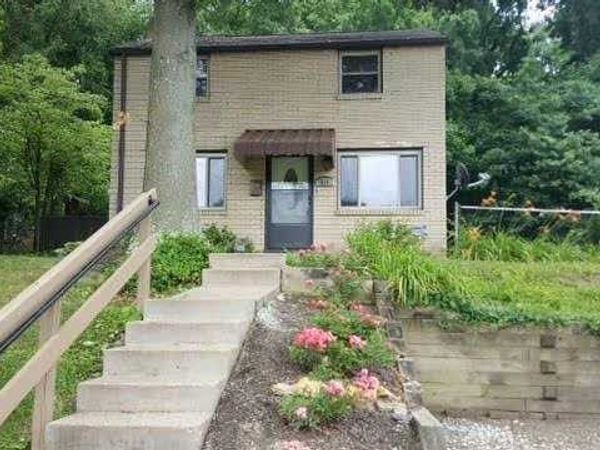 411 Macfarlane, Pittsburgh, PA 15235