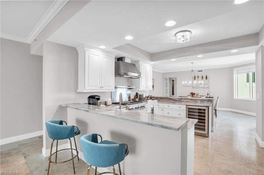 265 Indies Way, Unit 1404, Naples, FL 34110 Photo
