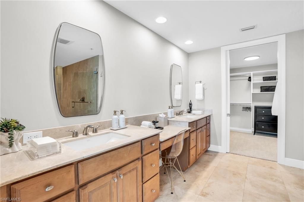 265 Indies Way, Unit 1404, Naples, FL 34110 Photo
