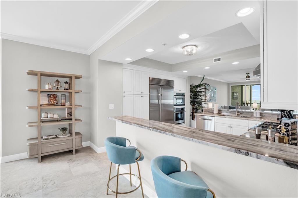 265 Indies Way, Unit 1404, Naples, FL 34110 Photo