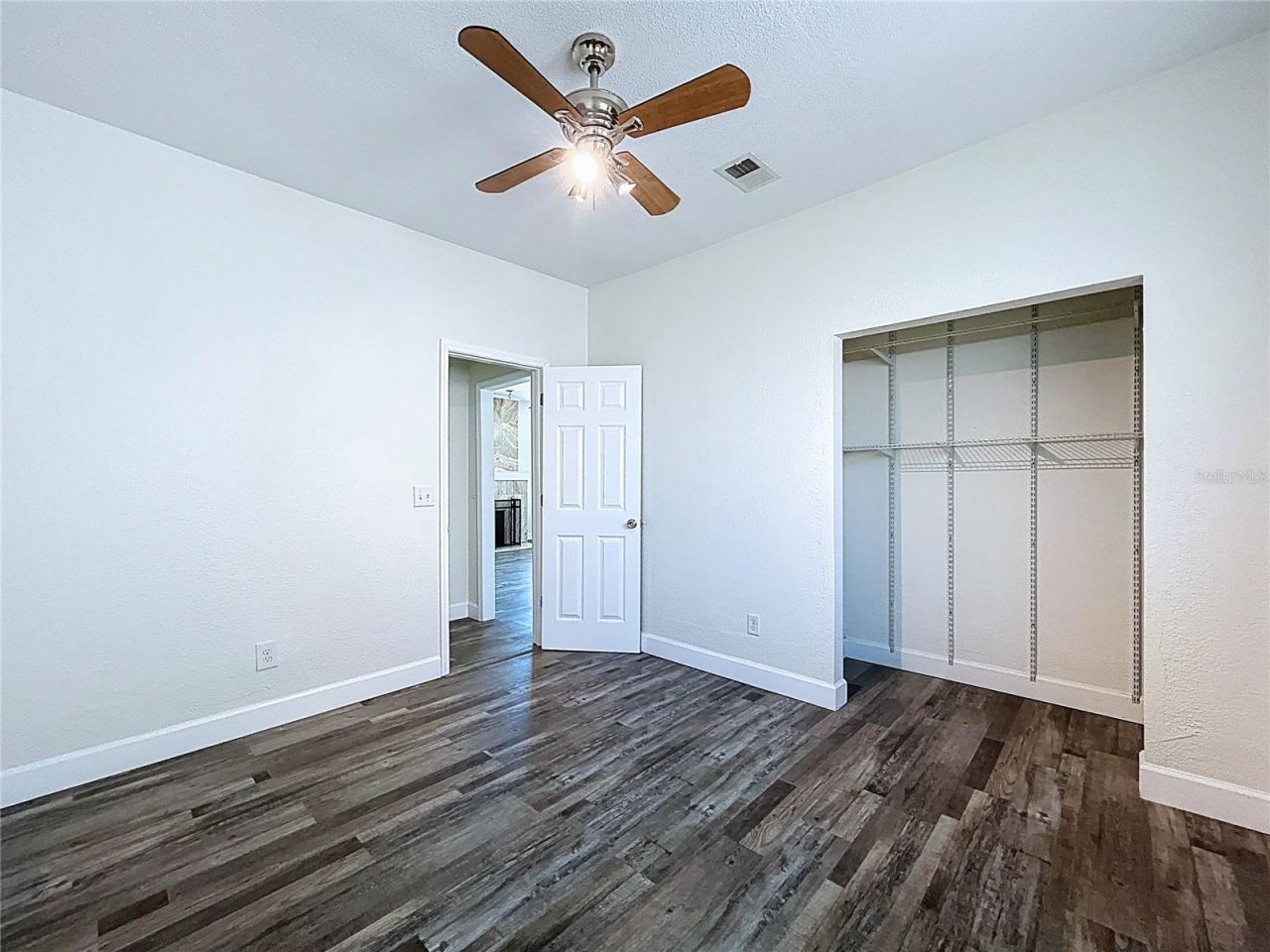 313 Jefferson Avenue S, Oldsmar, FL 34677 Photo