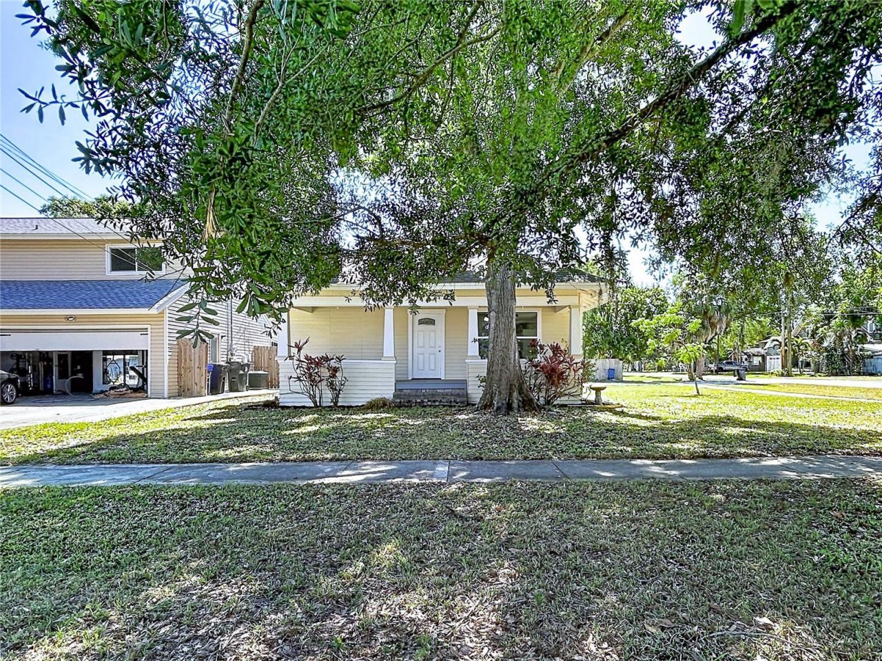 313 Jefferson Avenue S, Oldsmar, FL 34677 Photo