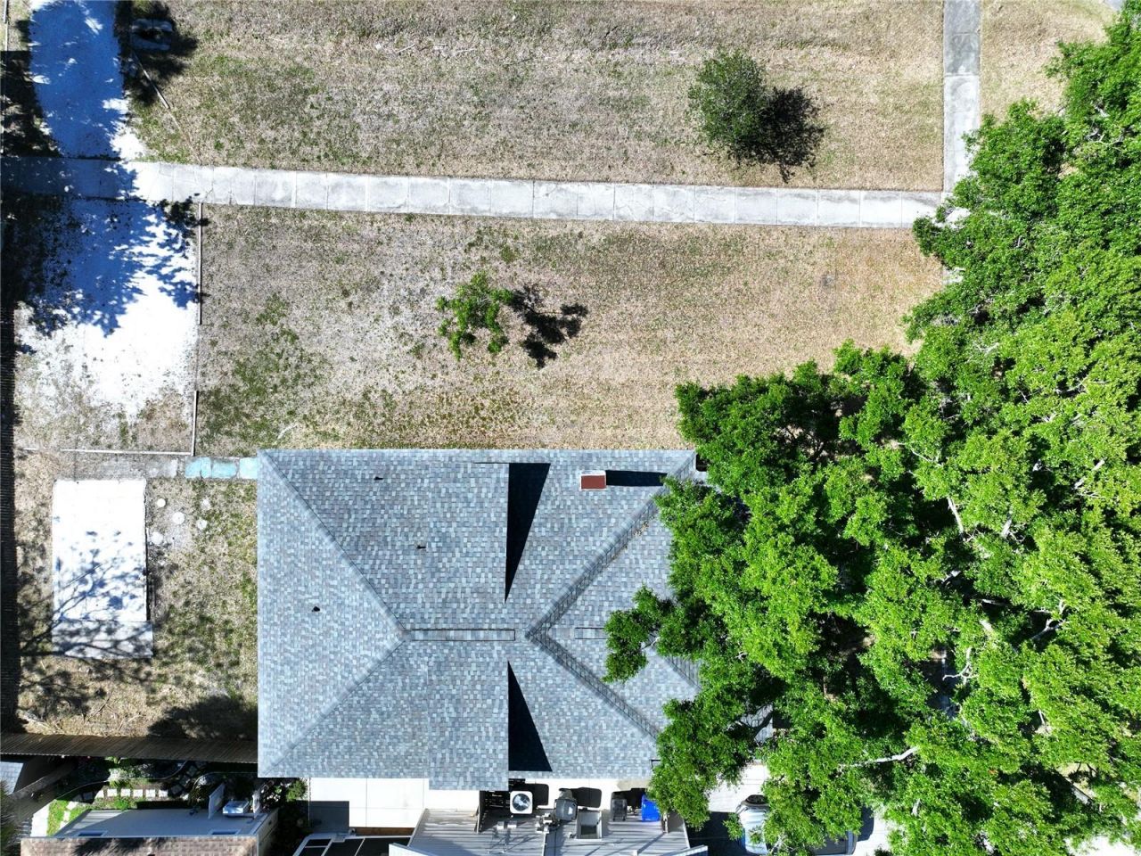 313 Jefferson Avenue S, Oldsmar, FL 34677 Photo