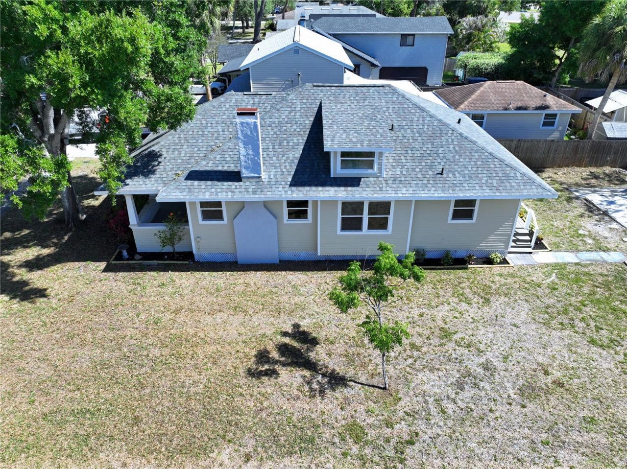 313 Jefferson Avenue S, Oldsmar, FL 34677 Photo