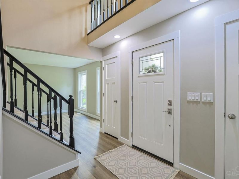 5475 Pine Vista Court, West Chester, OH 45069 Photo 4