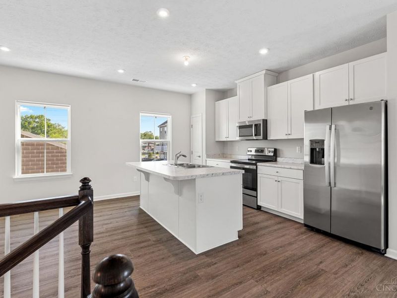 22 Wentworth Lane, Deer Park, OH 45236 Photo 7