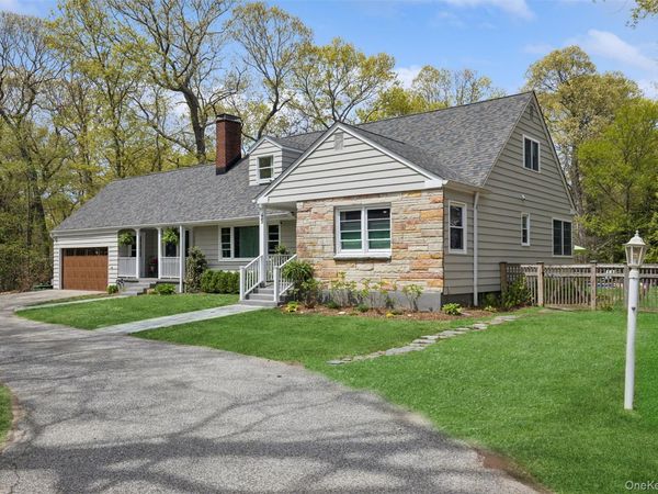 45 Woodland Drive, Smithtown, NY 11787