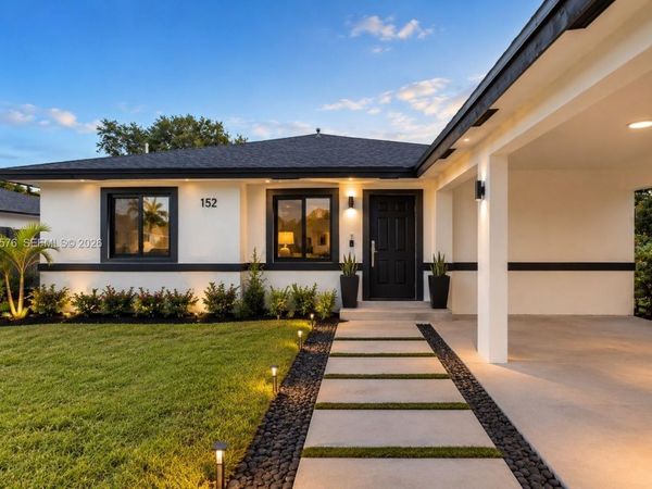 152 NW 18 St, Homestead, FL 33030