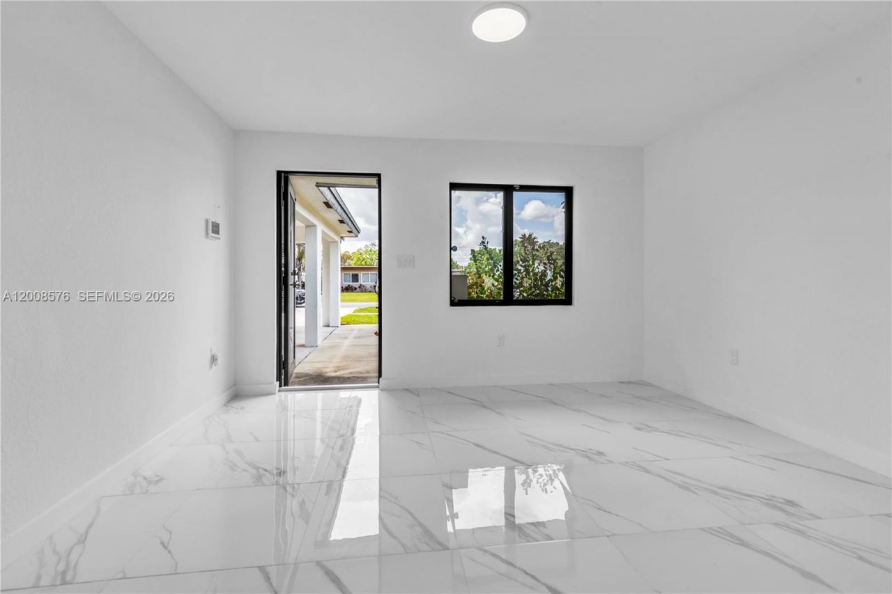 152 NW 18 St , Homestead, FL 33030 Photo