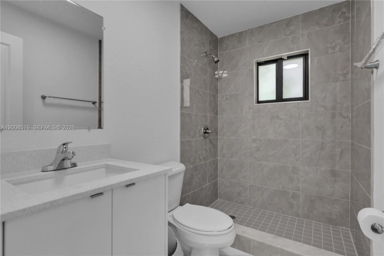 152 NW 18 St, Homestead, FL 33030 Photo