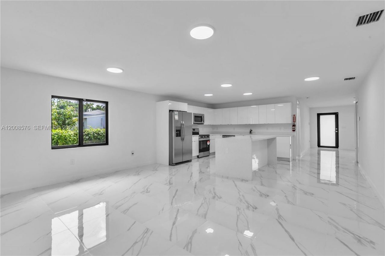 152 NW 18 St , Homestead, FL 33030 Photo