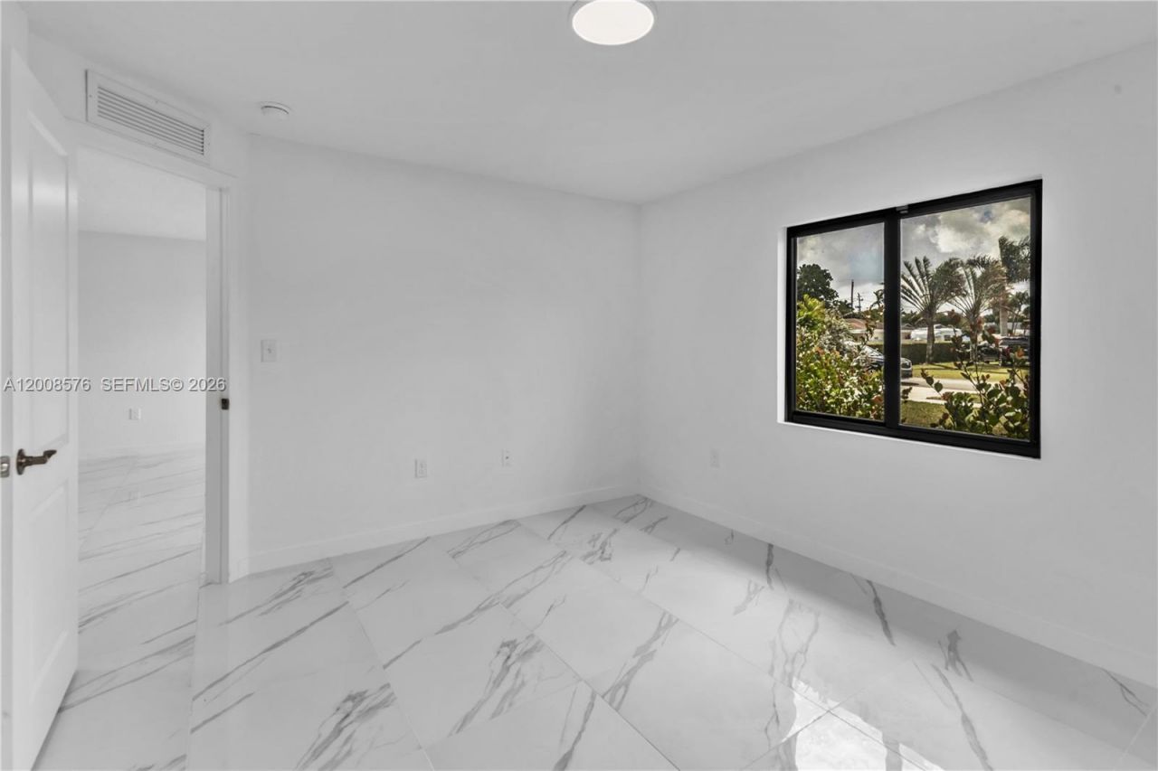 152 NW 18 St , Homestead, FL 33030 Photo