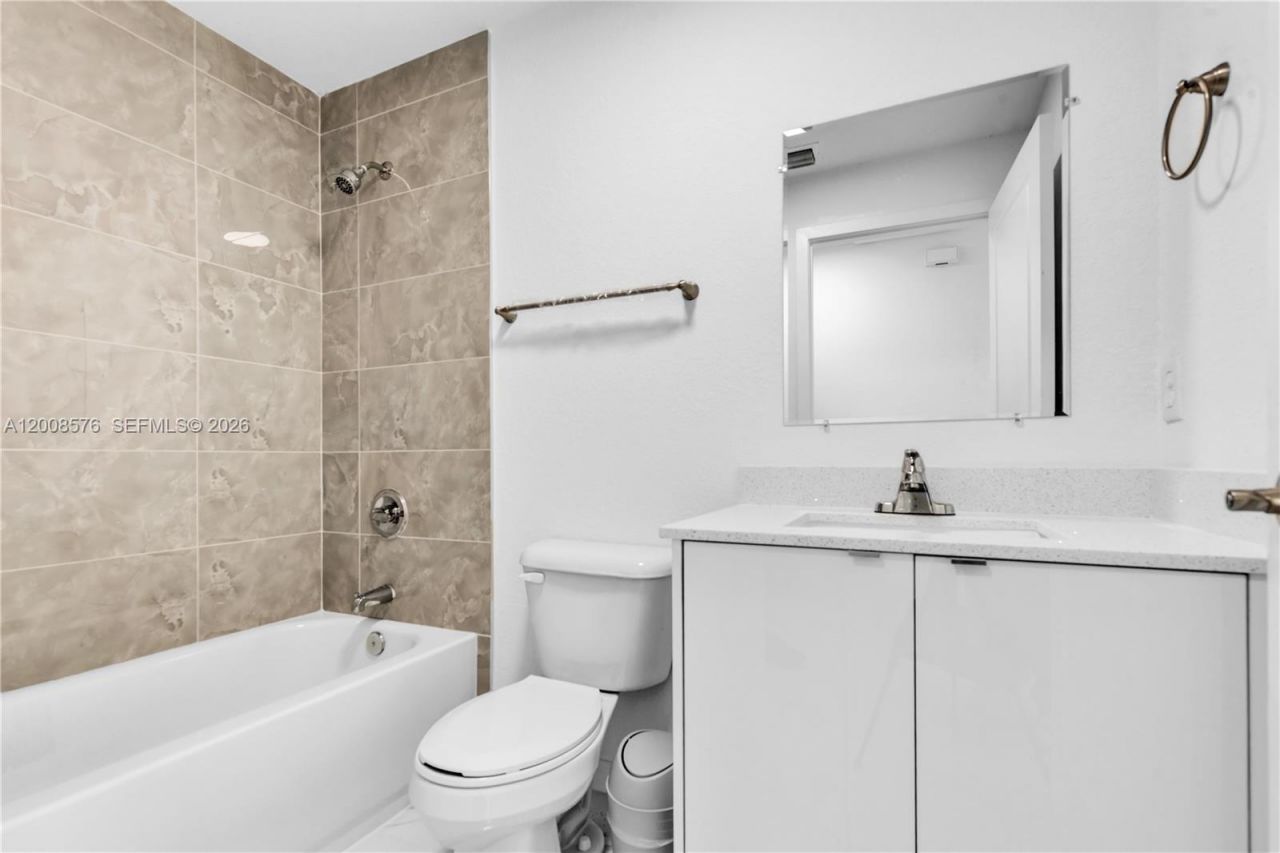 152 NW 18 St , Homestead, FL 33030 Photo