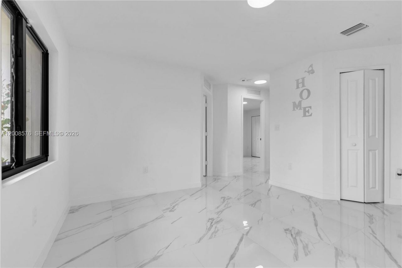 152 NW 18 St, Homestead, FL 33030 Photo