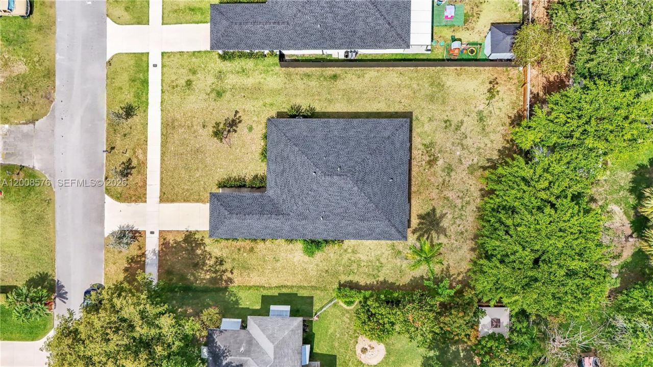 152 NW 18 St , Homestead, FL 33030 Photo