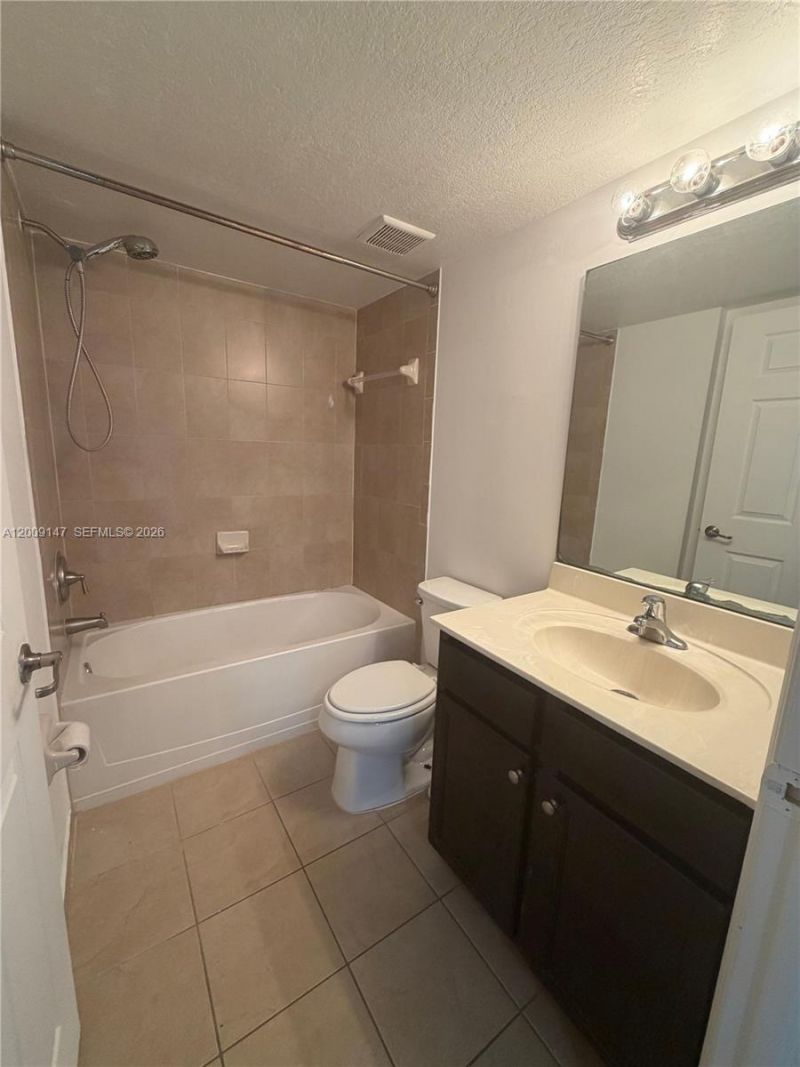 22421 SW 88th Pl , Unit 102-2, Cutler Bay, FL 33190 Photo