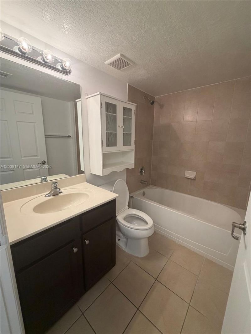 22421 SW 88th Pl , Unit 102-2, Cutler Bay, FL 33190 Photo