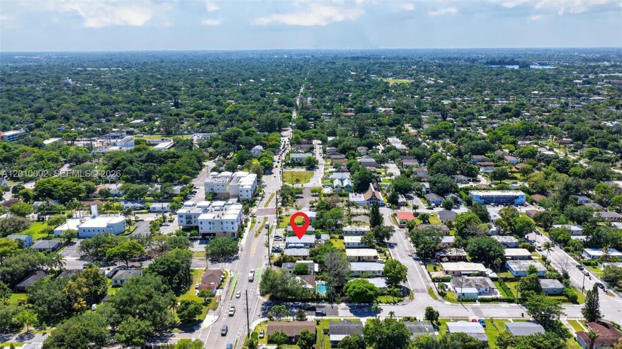 5925 SW 64th St , South Miami, FL 33143 Photo