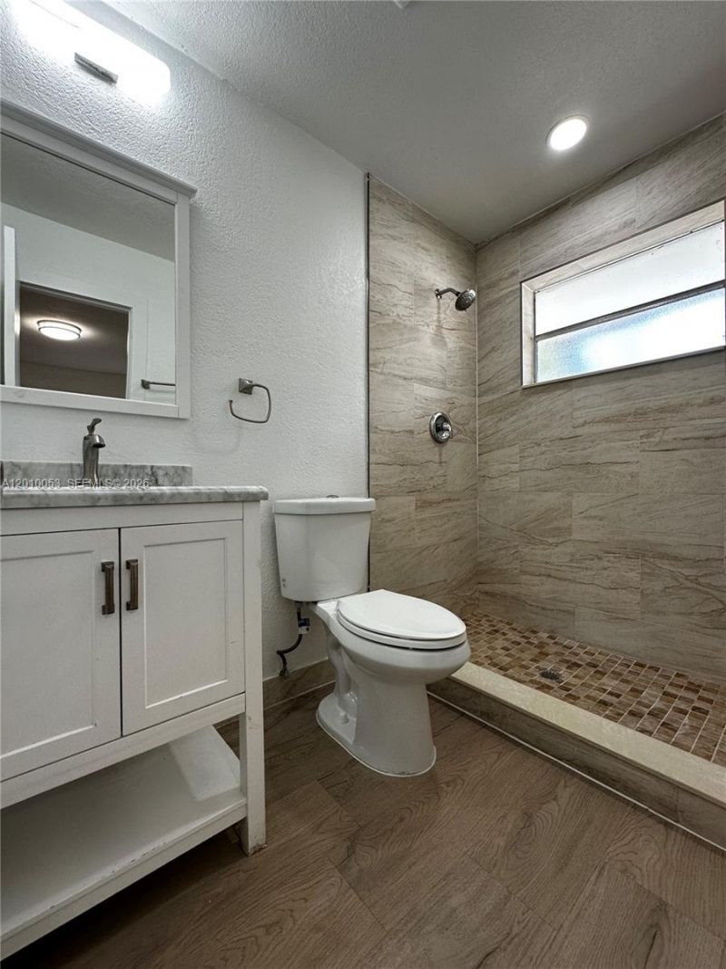 128 NW 2nd Ave, Unit A, Hallandale Beach, FL 33009 Photo