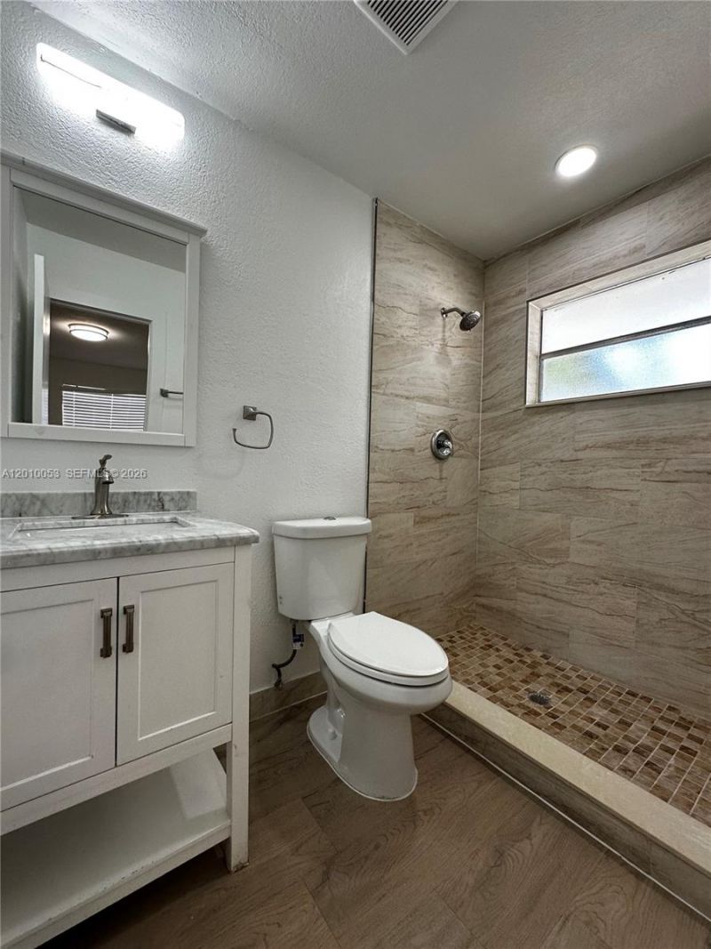 128 NW 2nd Ave, Unit A, Hallandale Beach, FL 33009 Photo