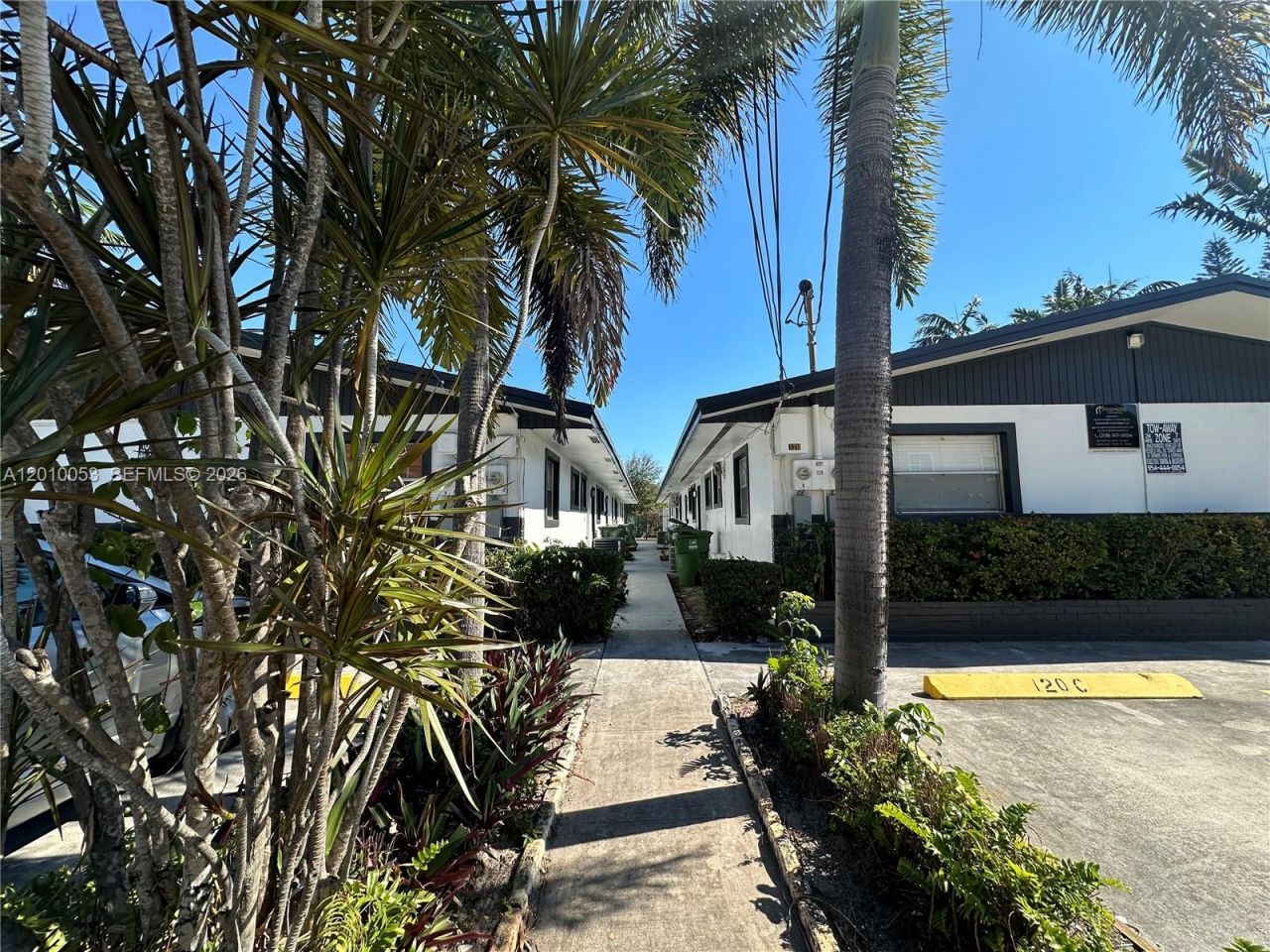 128 NW 2nd Ave, Unit A, Hallandale Beach, FL 33009 Photo