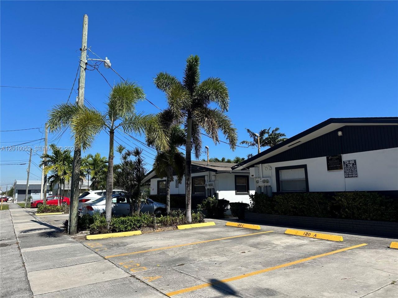 128 NW 2nd Ave, Unit A, Hallandale Beach, FL 33009 Photo