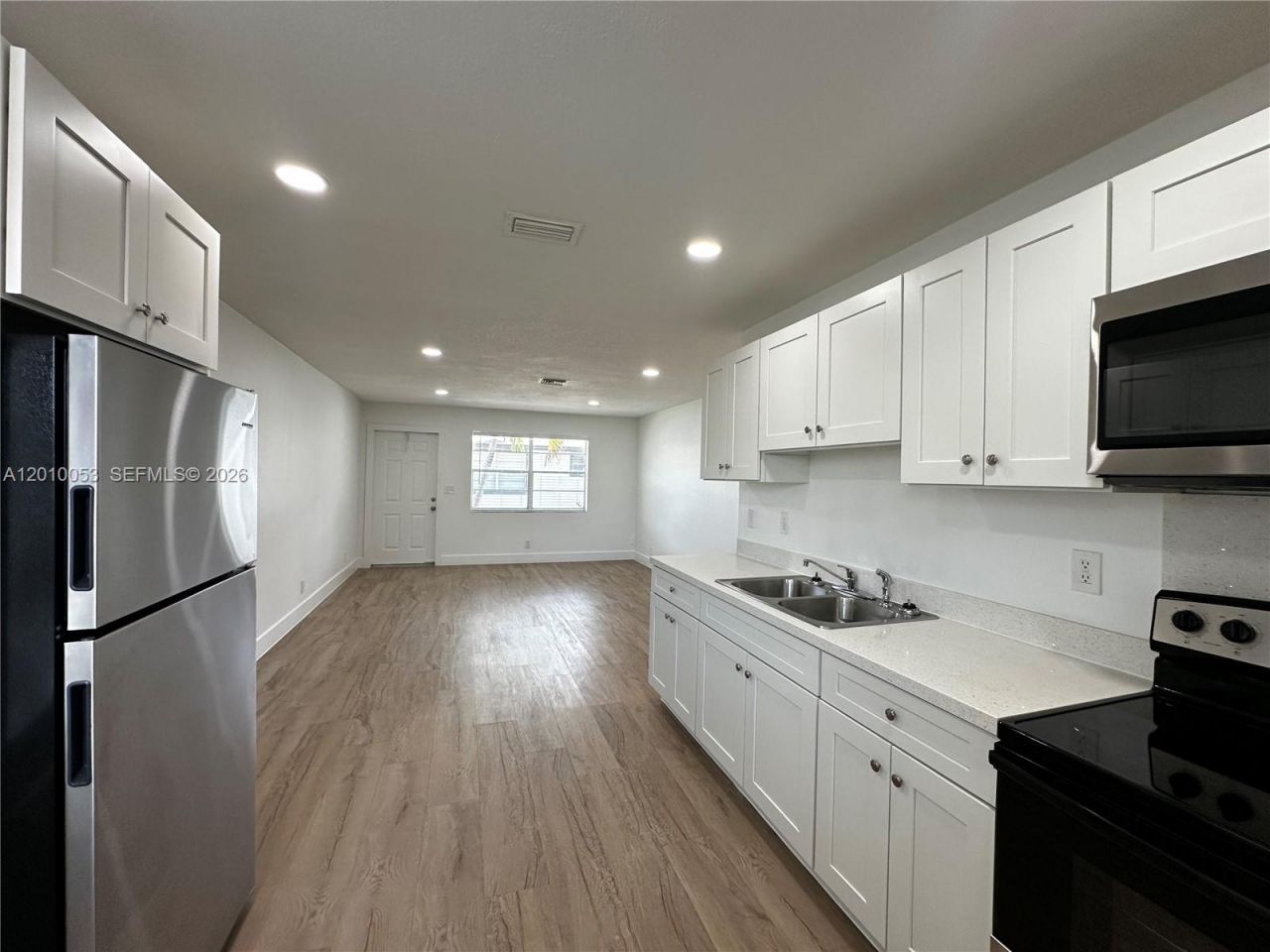 128 NW 2nd Ave, Unit A, Hallandale Beach, FL 33009 Photo