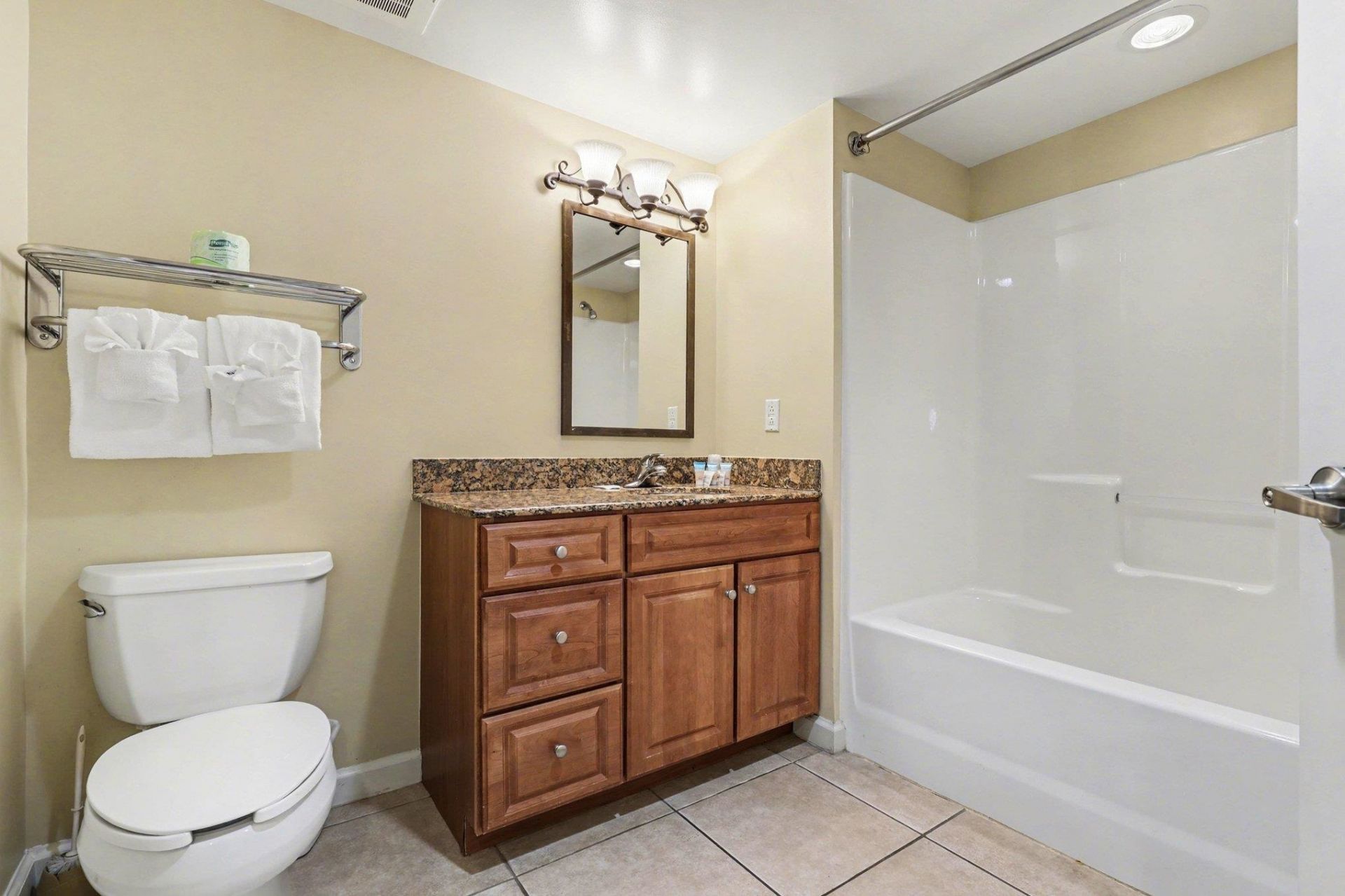 1819 N Ocean Blvd.  Photo 20