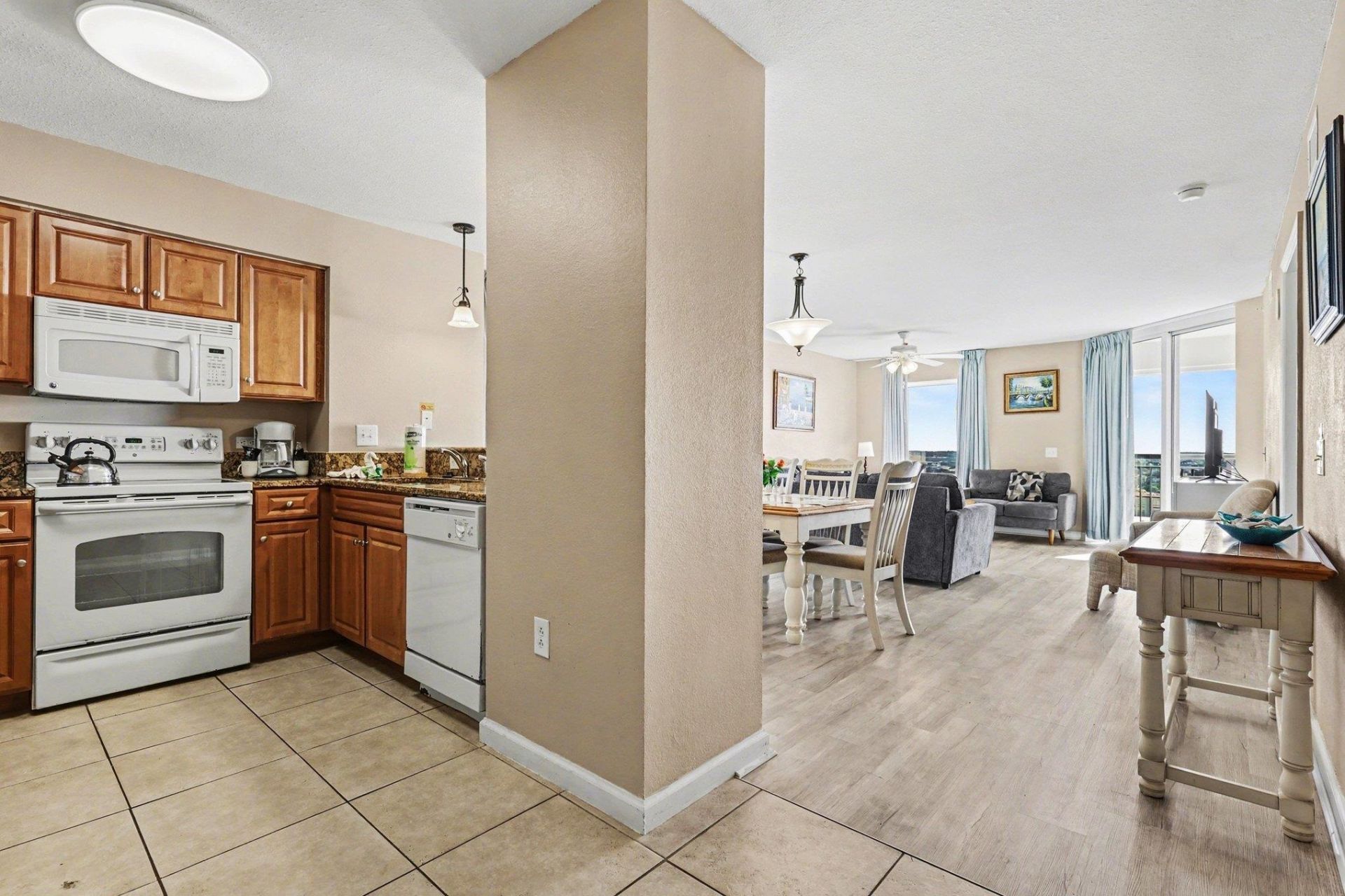 1819 N Ocean Blvd.  Photo 9