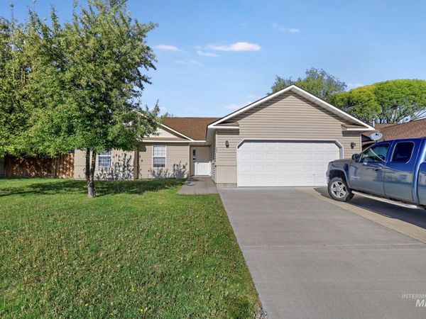 439 Meadowview Ln, Twin Falls, ID 83301