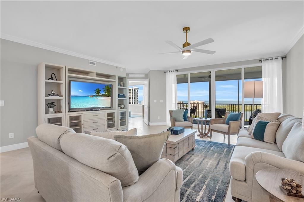 265 Indies Way, Unit 1402, Naples, FL 34110 Photo