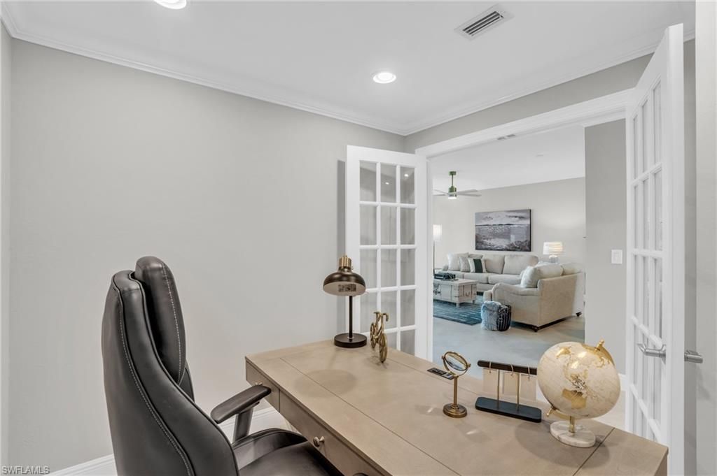 265 Indies Way, Unit 1402, Naples, FL 34110 Photo