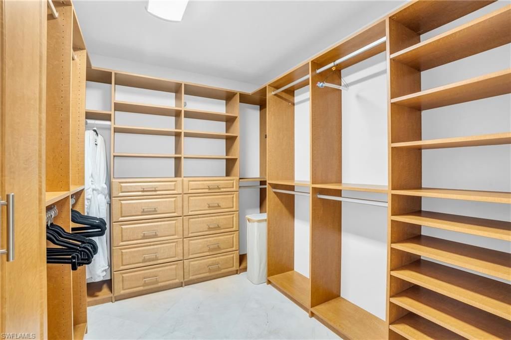 265 Indies Way, Unit 1402, Naples, FL 34110 Photo