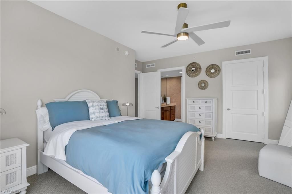 265 Indies Way, Unit 1402, Naples, FL 34110 Photo