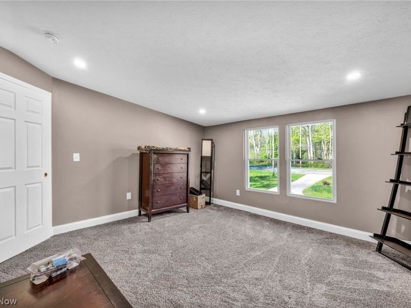 8689 Stearns Road , Olmsted Township, OH 44138 Photo 31